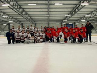 Dnes pekný hokejovy zápas